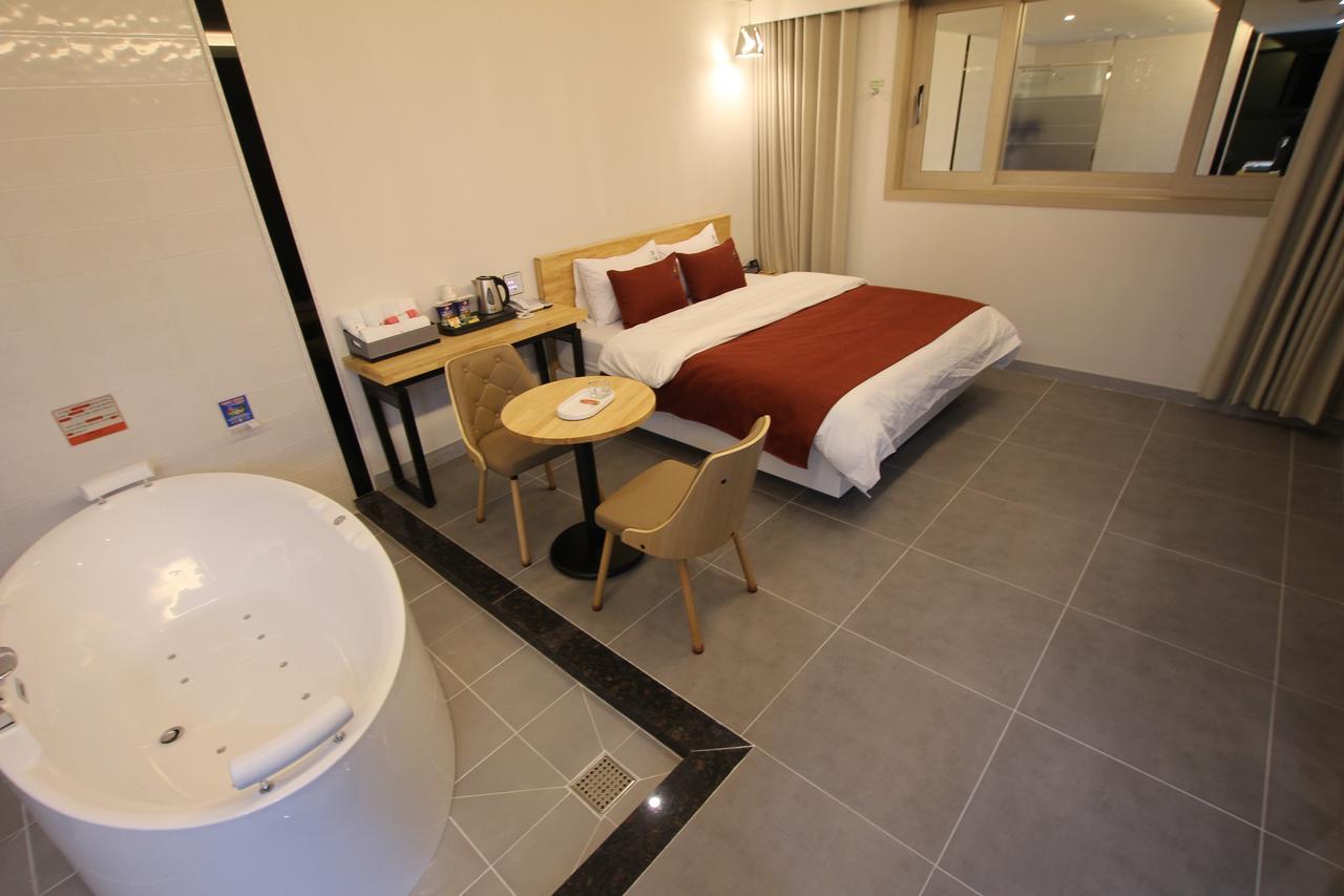 Jade Hotel 울산광역시 외부 사진